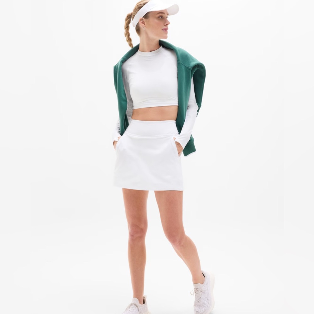 Courtenay Mini skirt with Shorts Attached (Skort)  white size 10